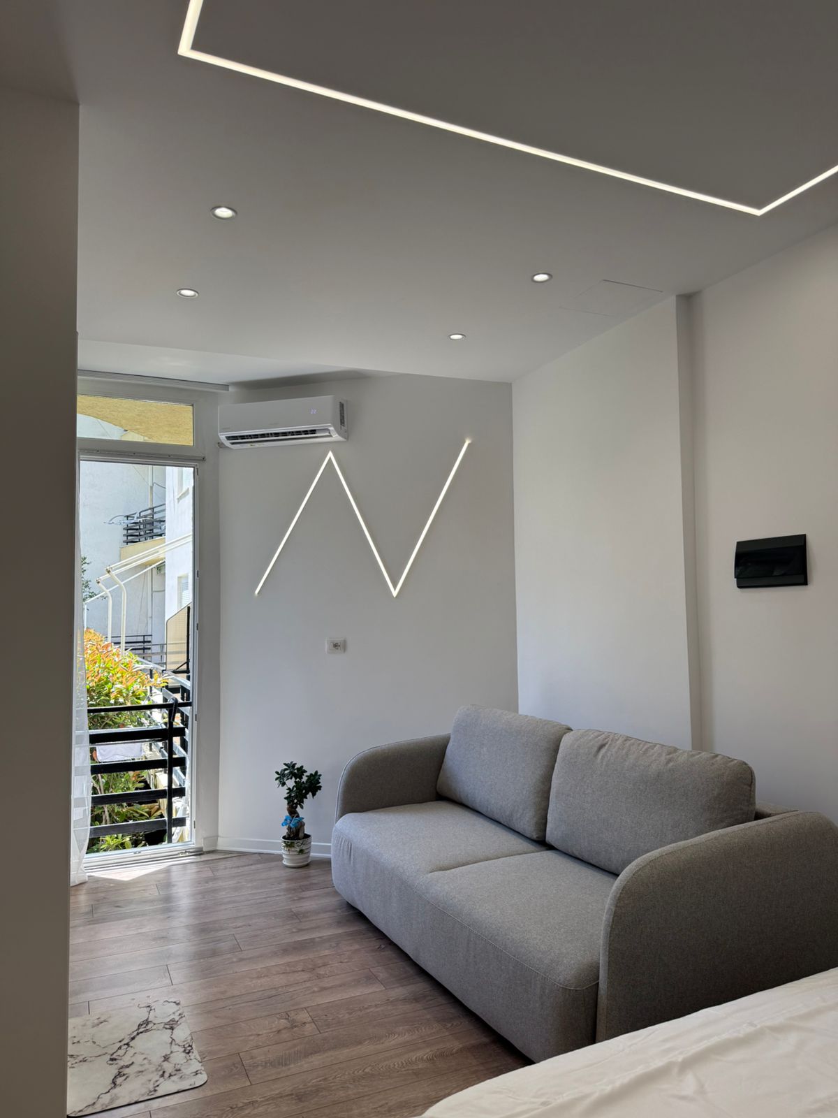 Studio 2